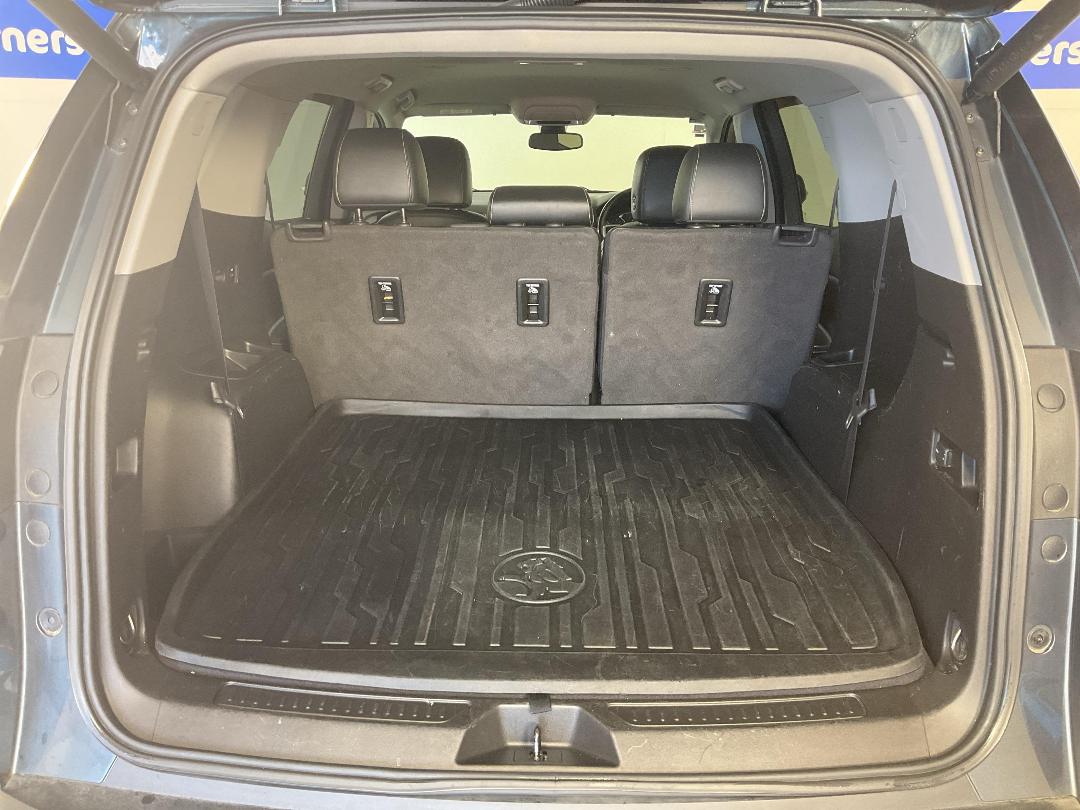 Photo '14' of Holden Acadia Photo '14' of Holden Acadia