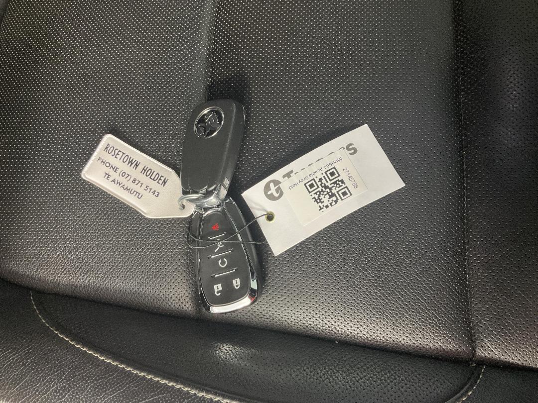 Photo '22' of Holden Acadia Photo '22' of Holden Acadia