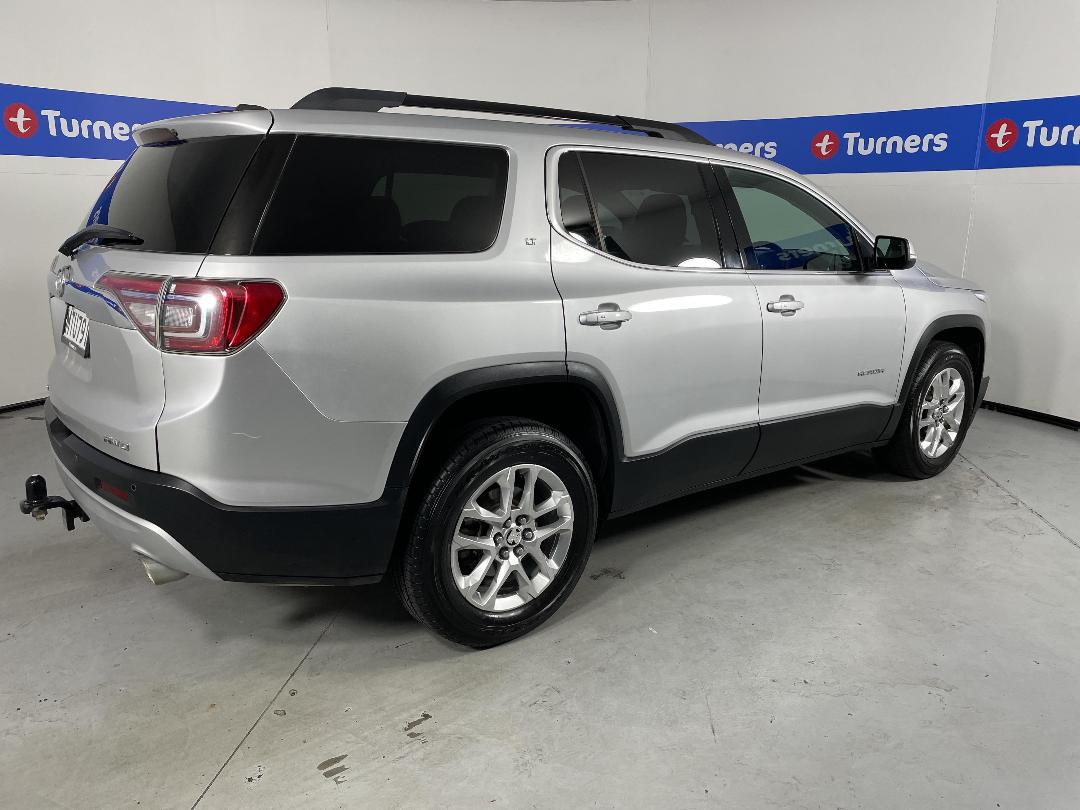 Photo '7' of Holden Acadia Photo '7' of Holden Acadia