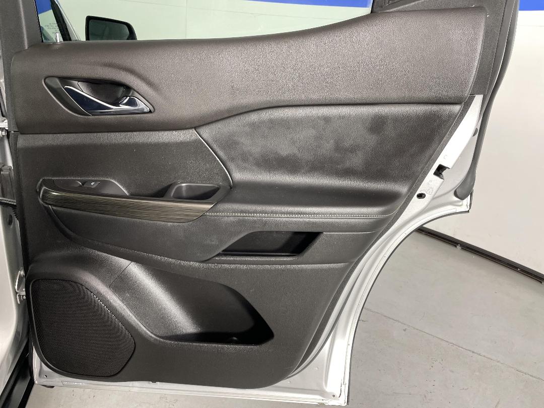 Photo '19' of Holden Acadia Photo '19' of Holden Acadia