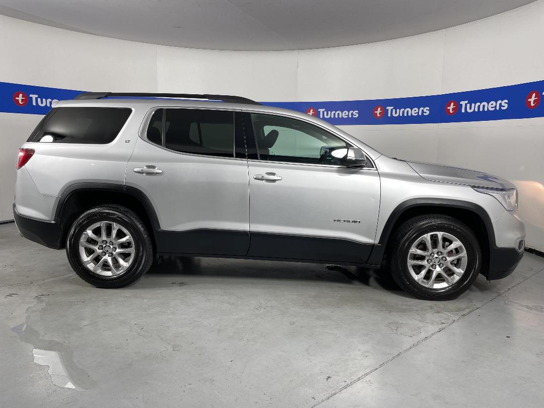 Photo '25' of Holden Acadia Photo '25' of Holden Acadia