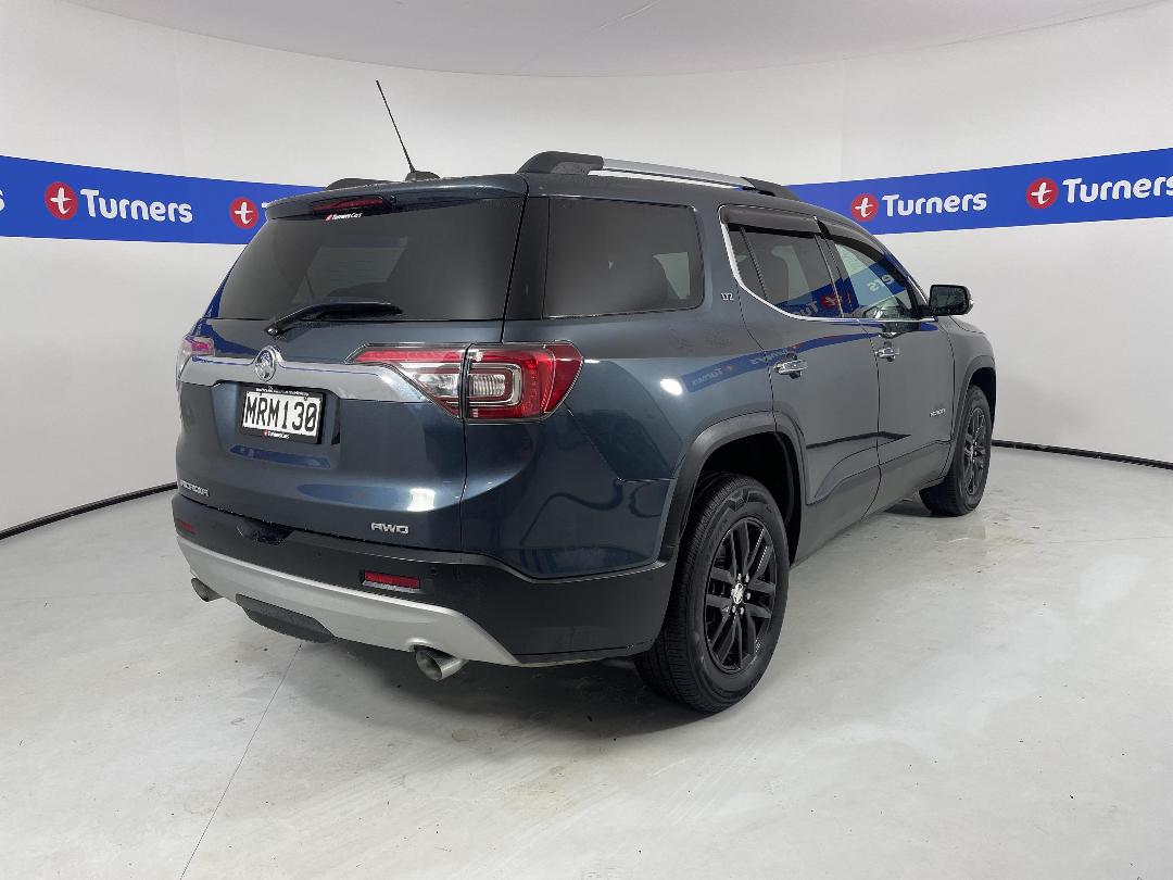 Photo '7' of Holden Acadia