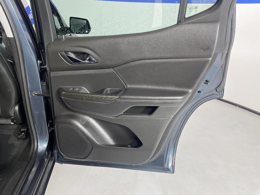 Photo '19' of Holden Acadia