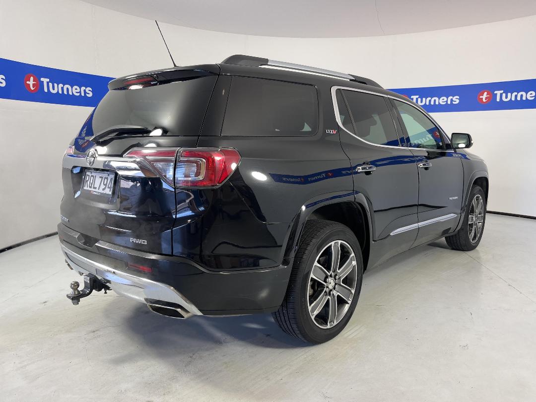 Photo '7' of Holden Acadia Photo '7' of Holden Acadia