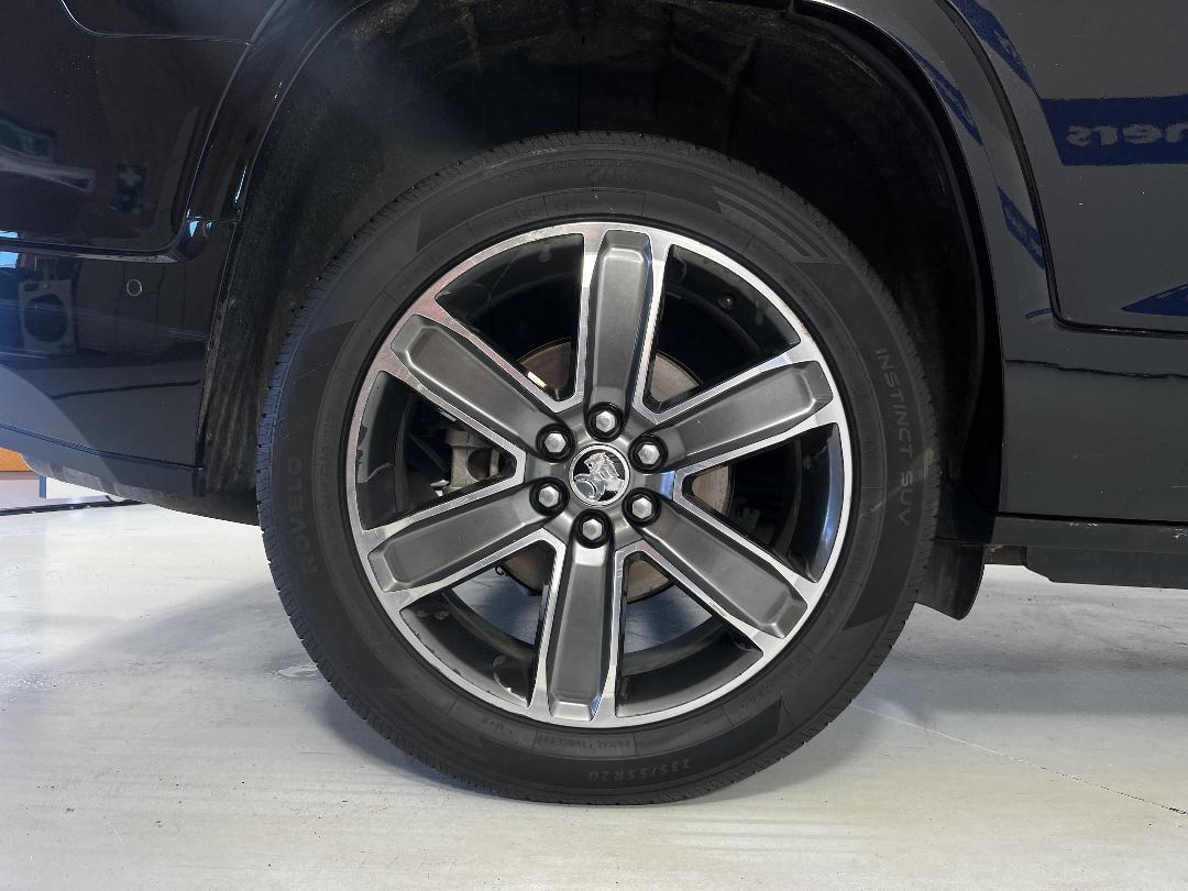 Photo '12' of Holden Acadia Photo '12' of Holden Acadia