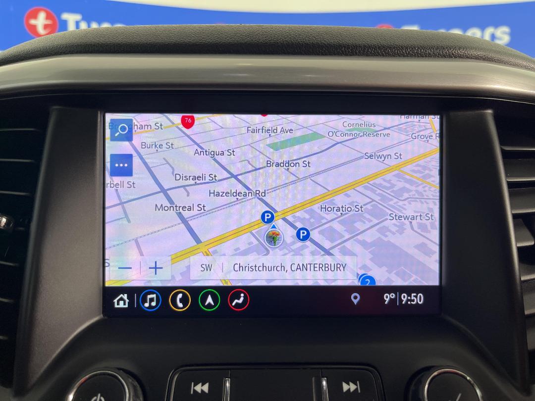 Photo '24' of Holden Acadia Photo '24' of Holden Acadia