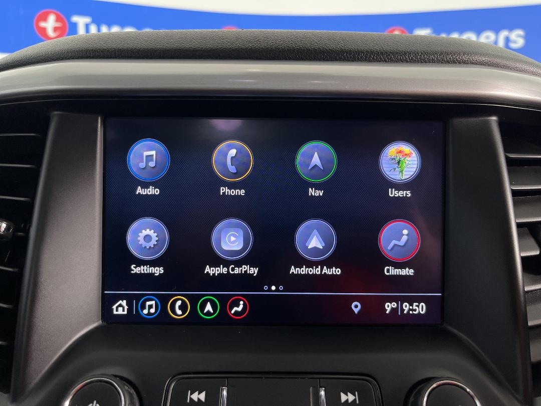 Photo '23' of Holden Acadia Photo '23' of Holden Acadia