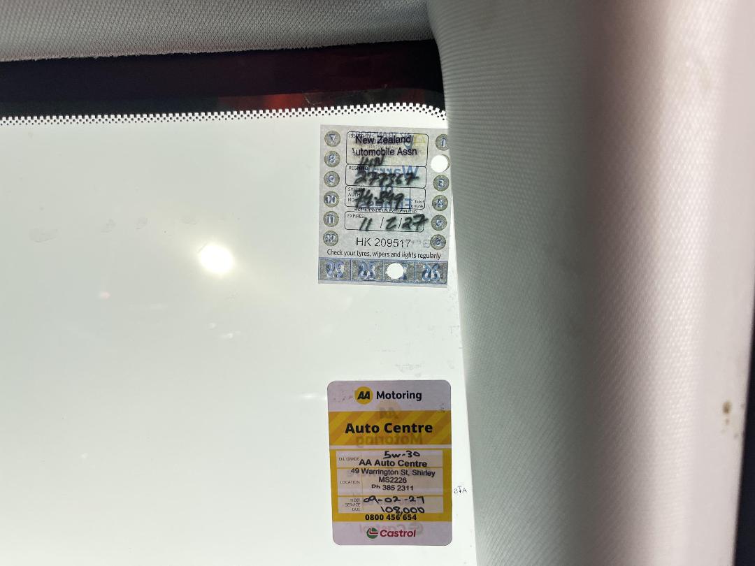 Photo '38' of Holden Acadia Photo '38' of Holden Acadia