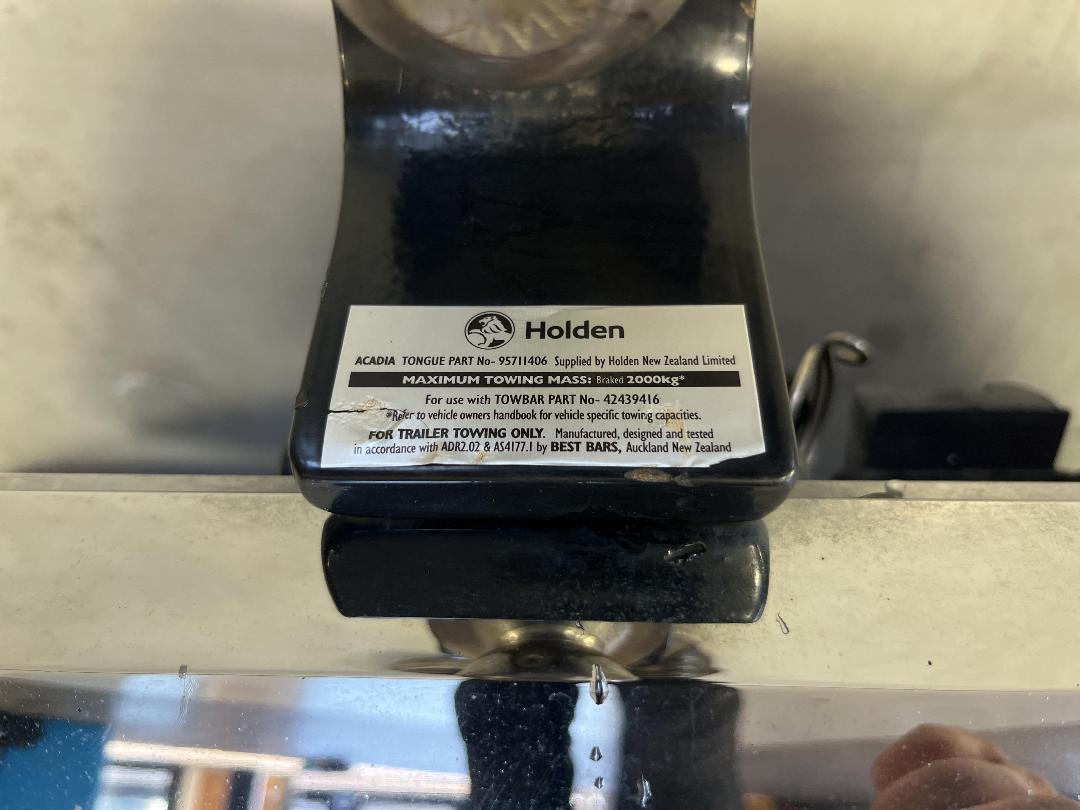 Photo '40' of Holden Acadia Photo '40' of Holden Acadia