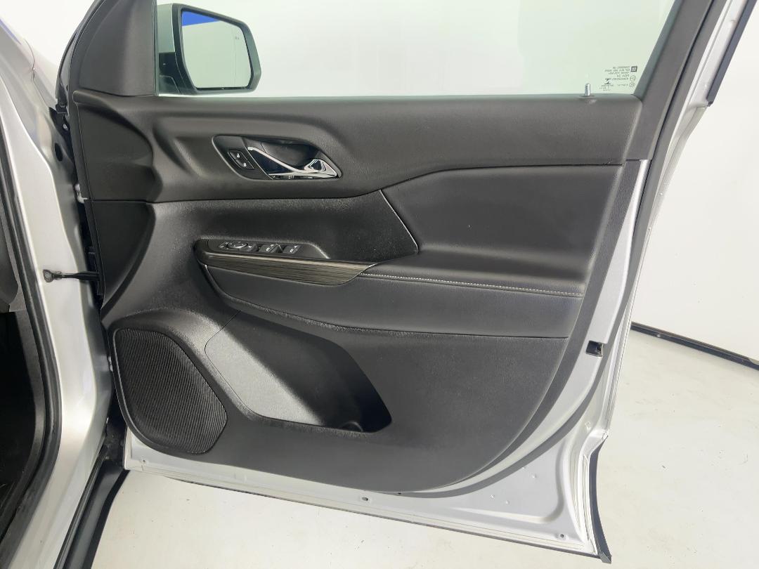 Photo '15' of Holden Acadia