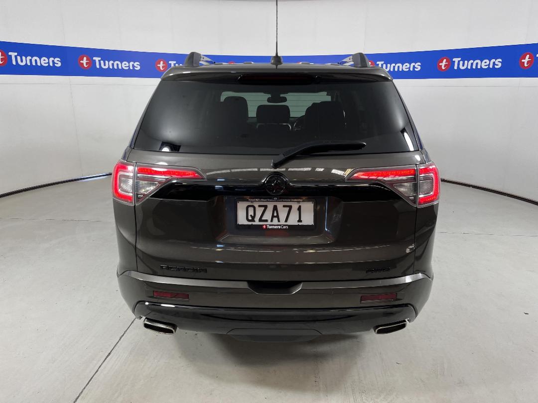 Photo '6' of Holden Acadia