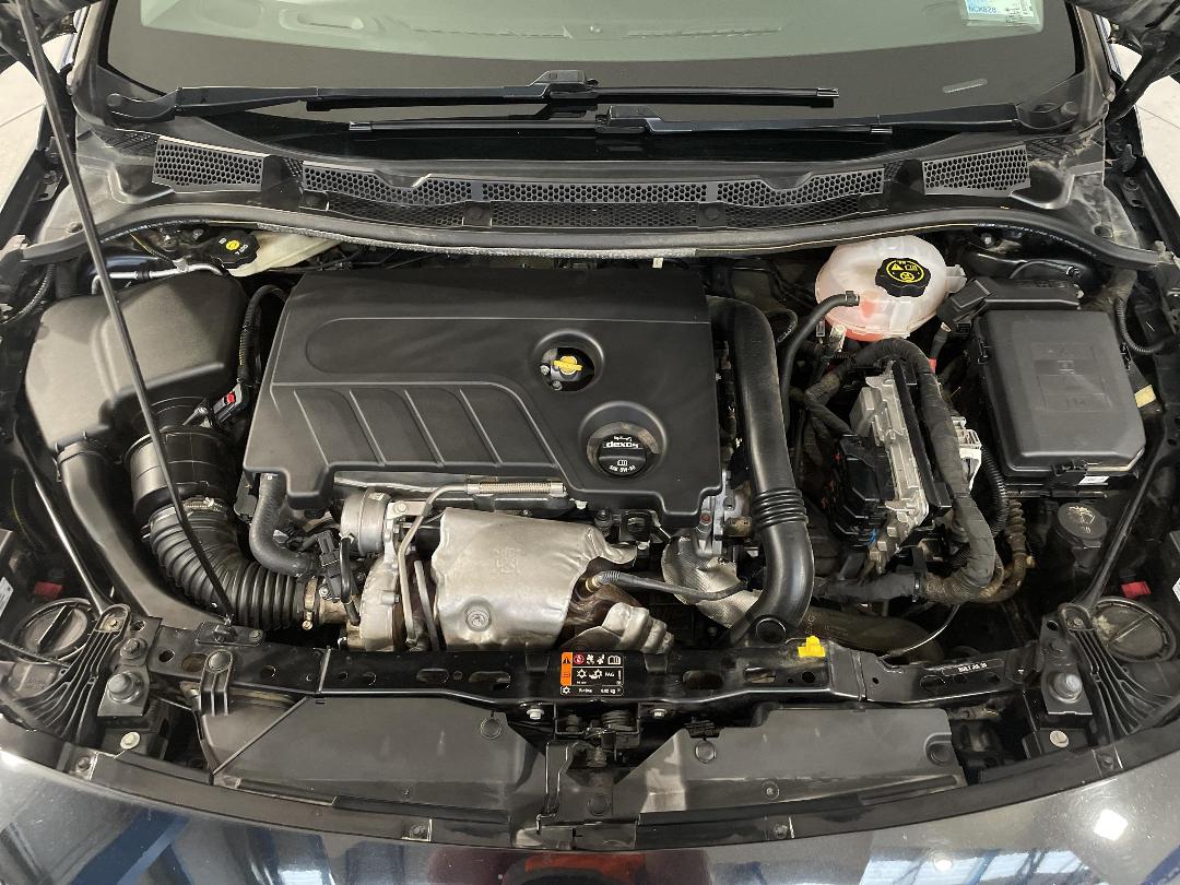 Photo '13' of Holden Astra