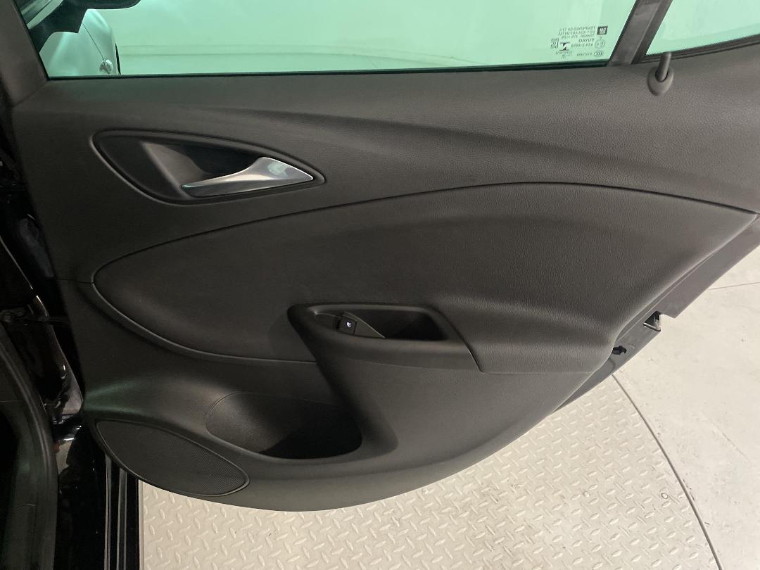 Photo '19' of Holden Astra