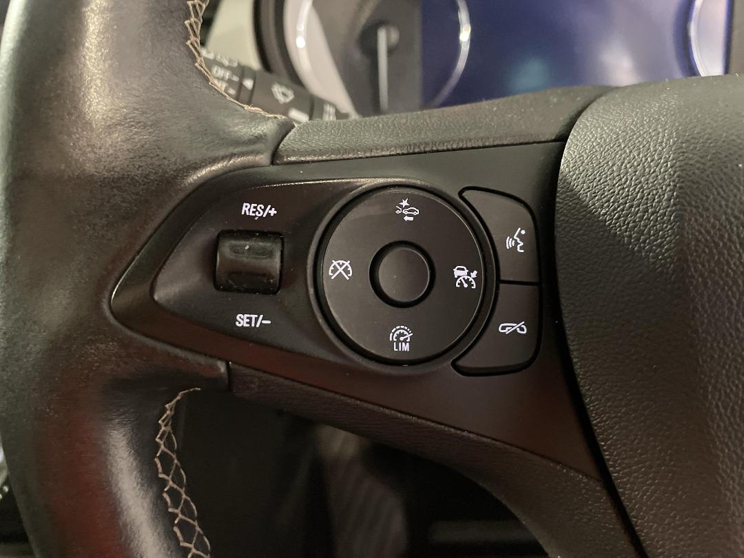 Photo '26' of Holden Astra