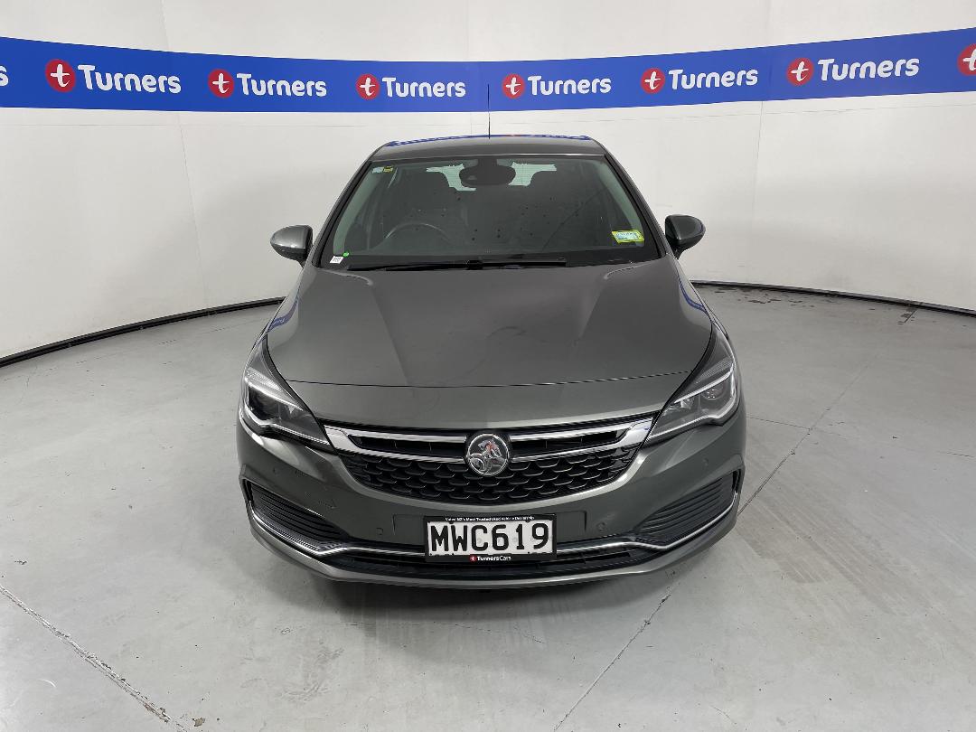 Photo '2' of Holden Astra Photo '2' of Holden Astra