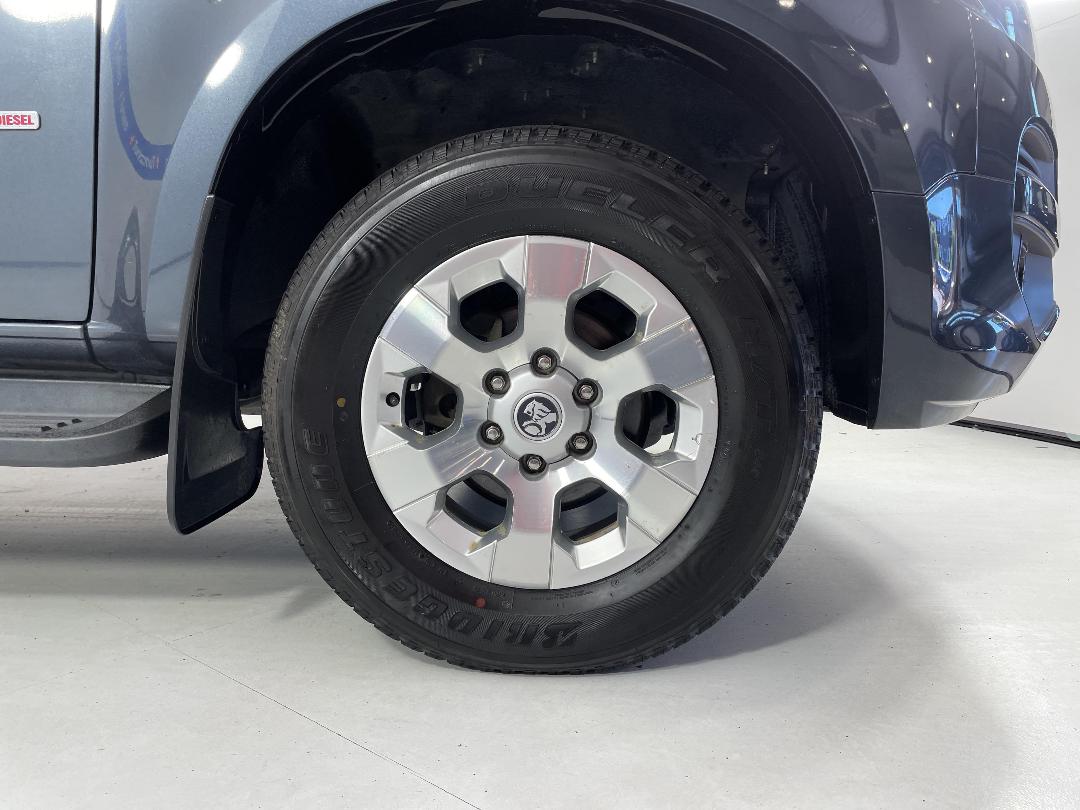 Photo '9' of Holden Colorado