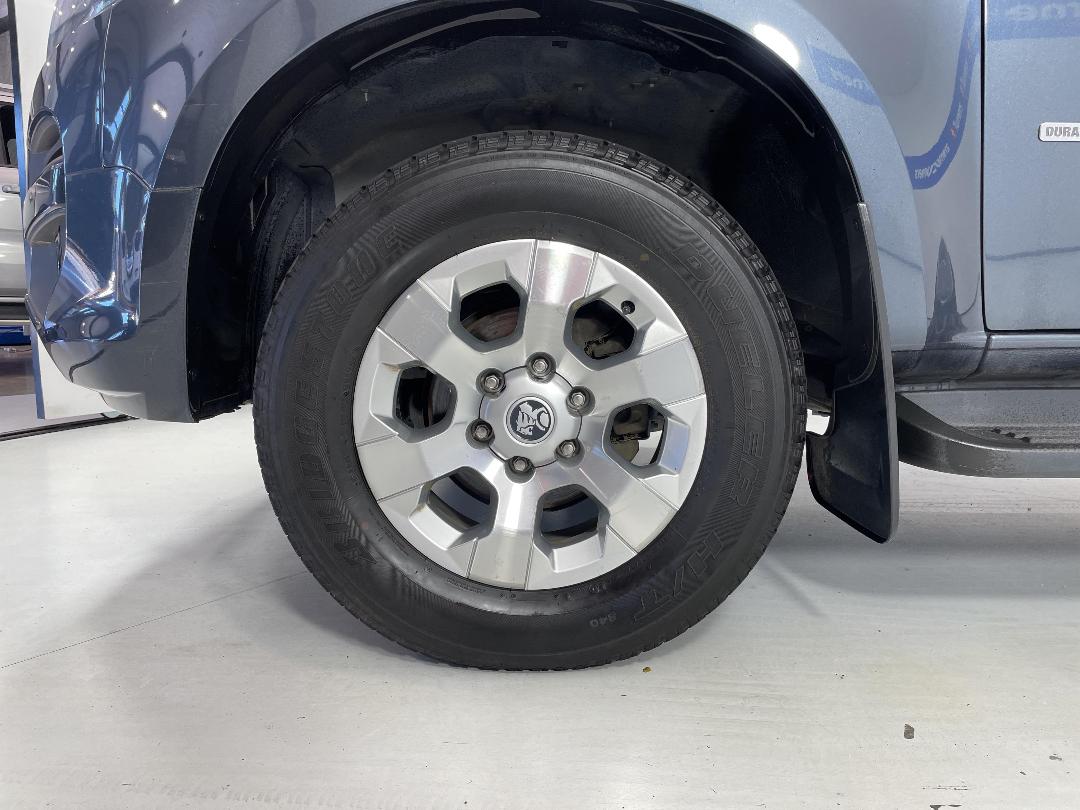 Photo '10' of Holden Colorado