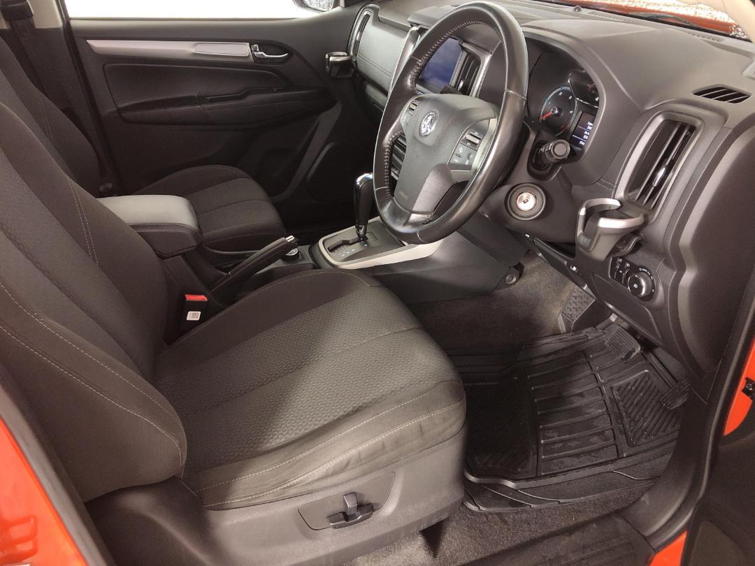 Photo '16' of Holden Colorado