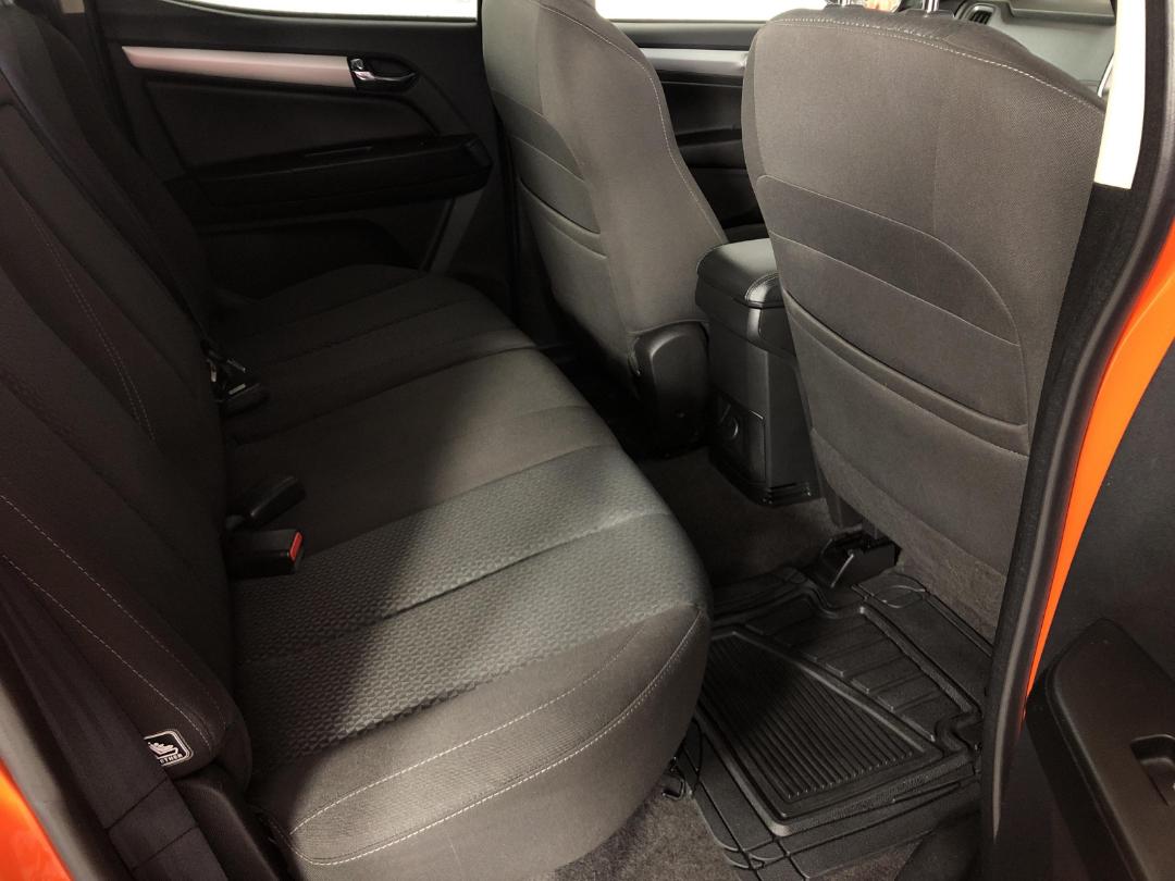 Photo '20' of Holden Colorado