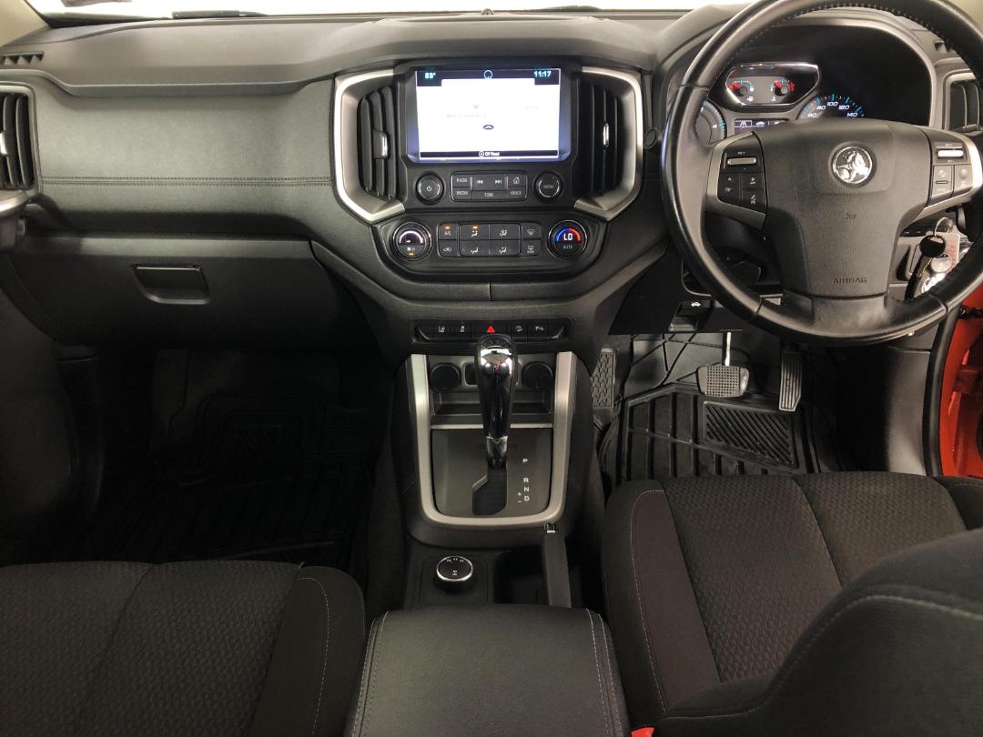 Photo '17' of Holden Colorado