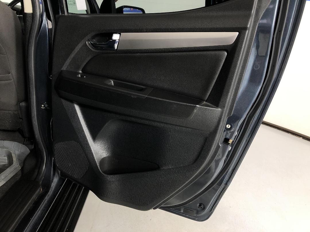 Photo '19' of Holden Colorado