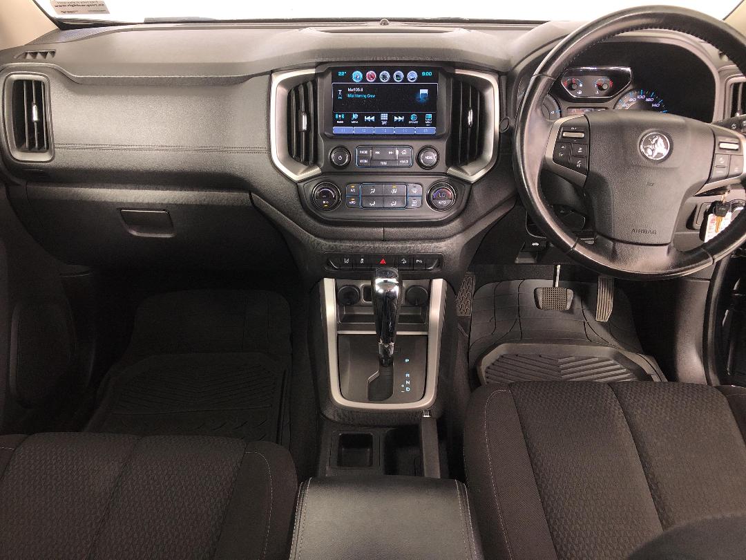 Photo '17' of Holden Colorado