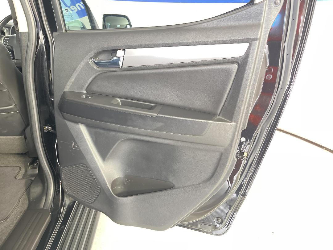 Photo '19' of Holden Colorado