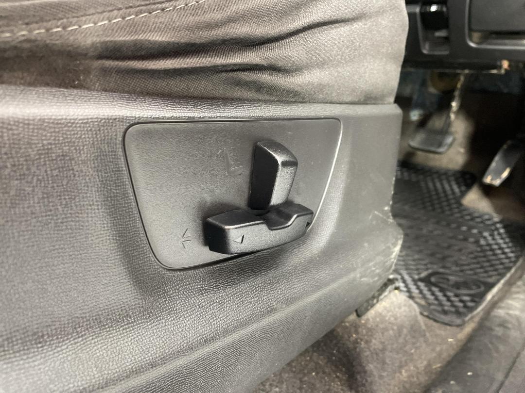 Photo '27' of Holden Colorado