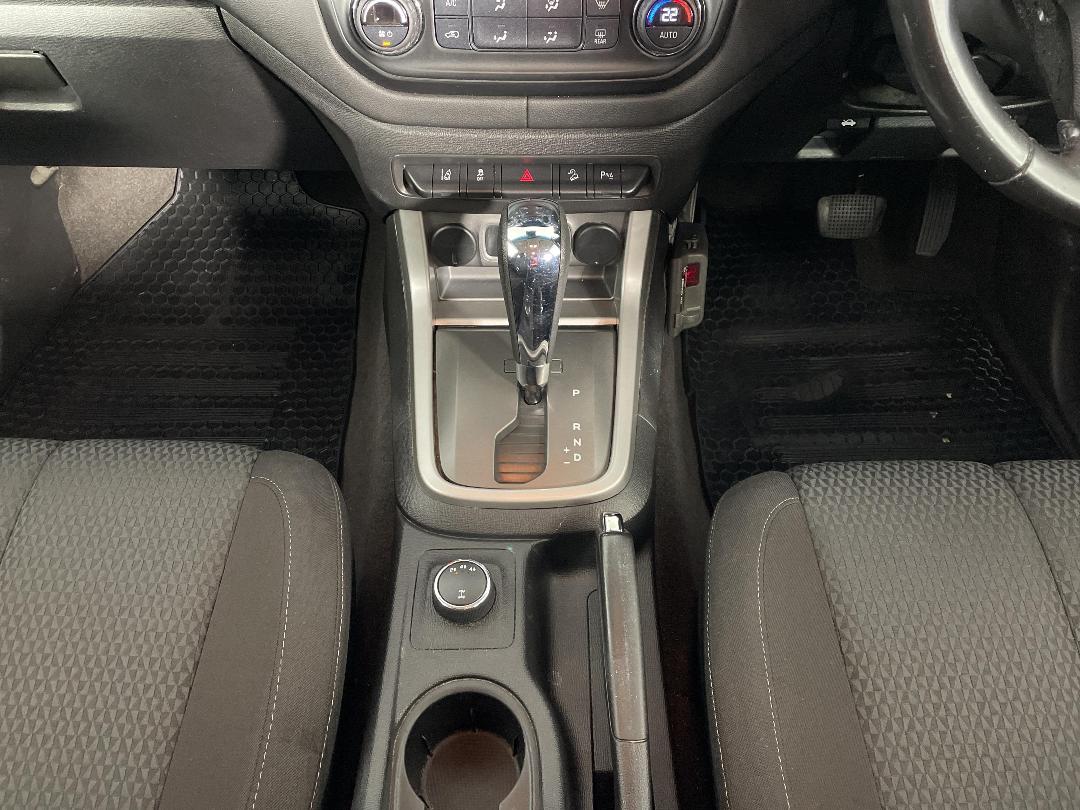 Photo '18' of Holden Colorado