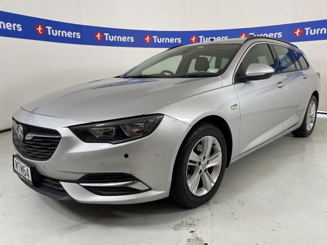 Photo '4' of Holden Commodore