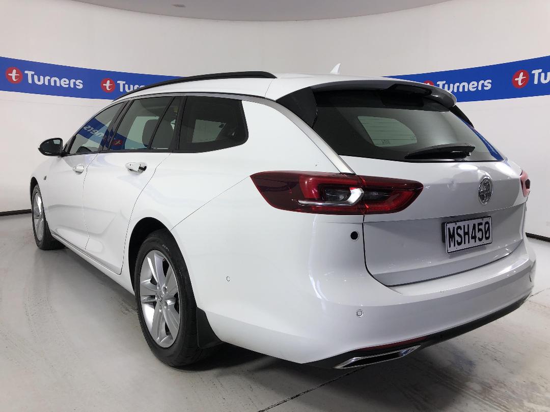 Photo '5' of Holden Commodore