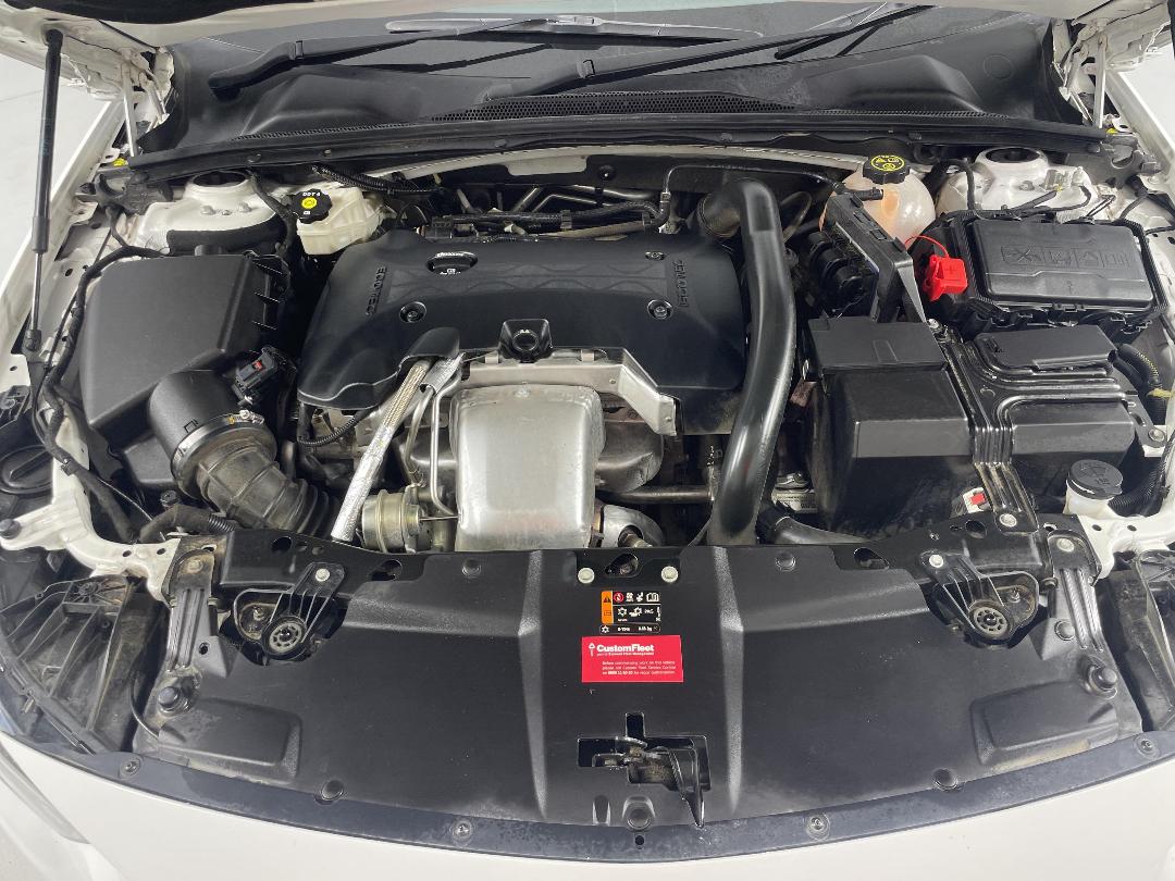 Photo '13' of Holden Commodore