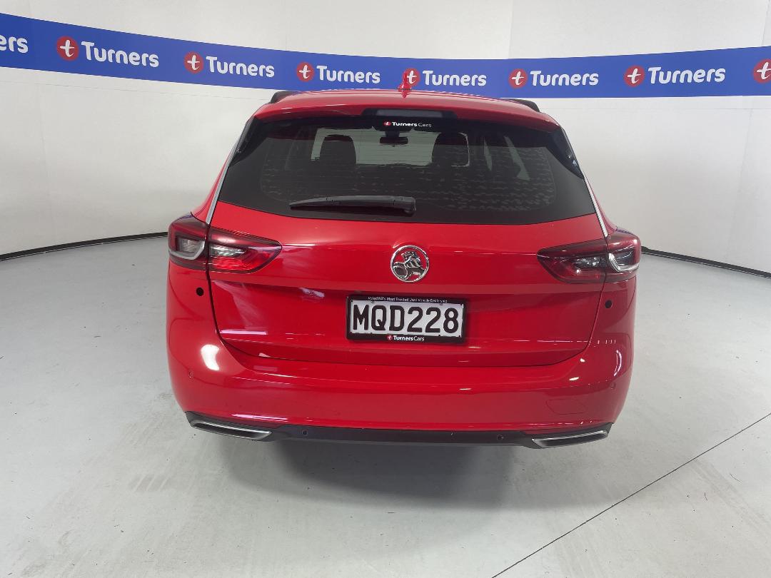 Photo '6' of Holden Commodore