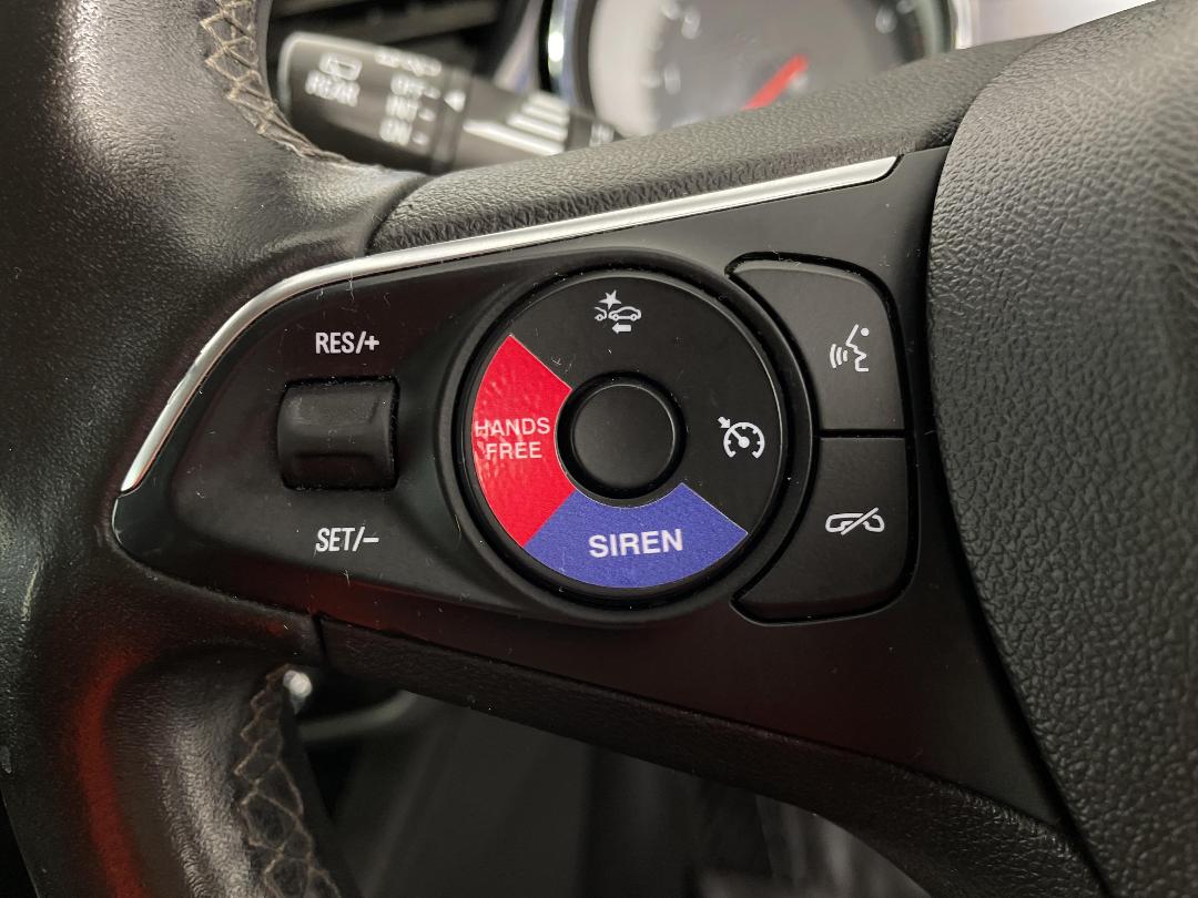 Photo '24' of Holden Commodore