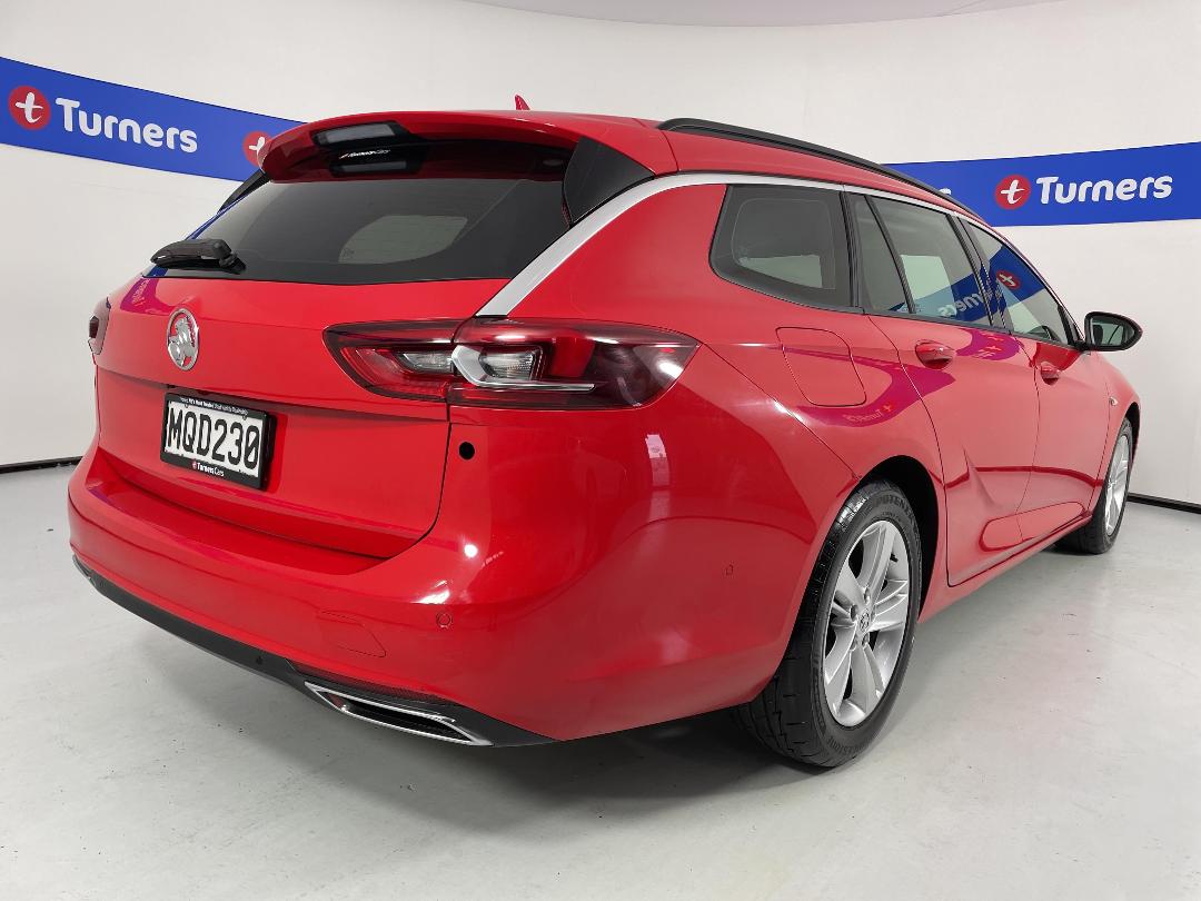 Photo '7' of Holden Commodore