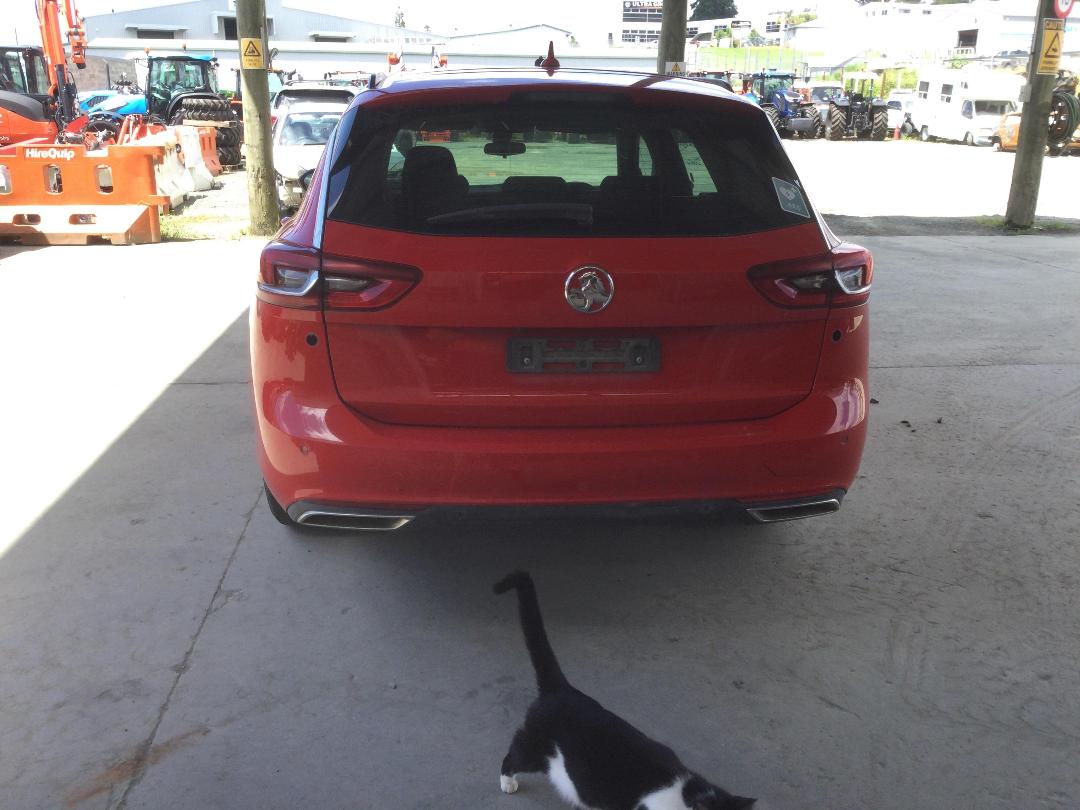 Photo '5' of Holden Commodore LT Wagon