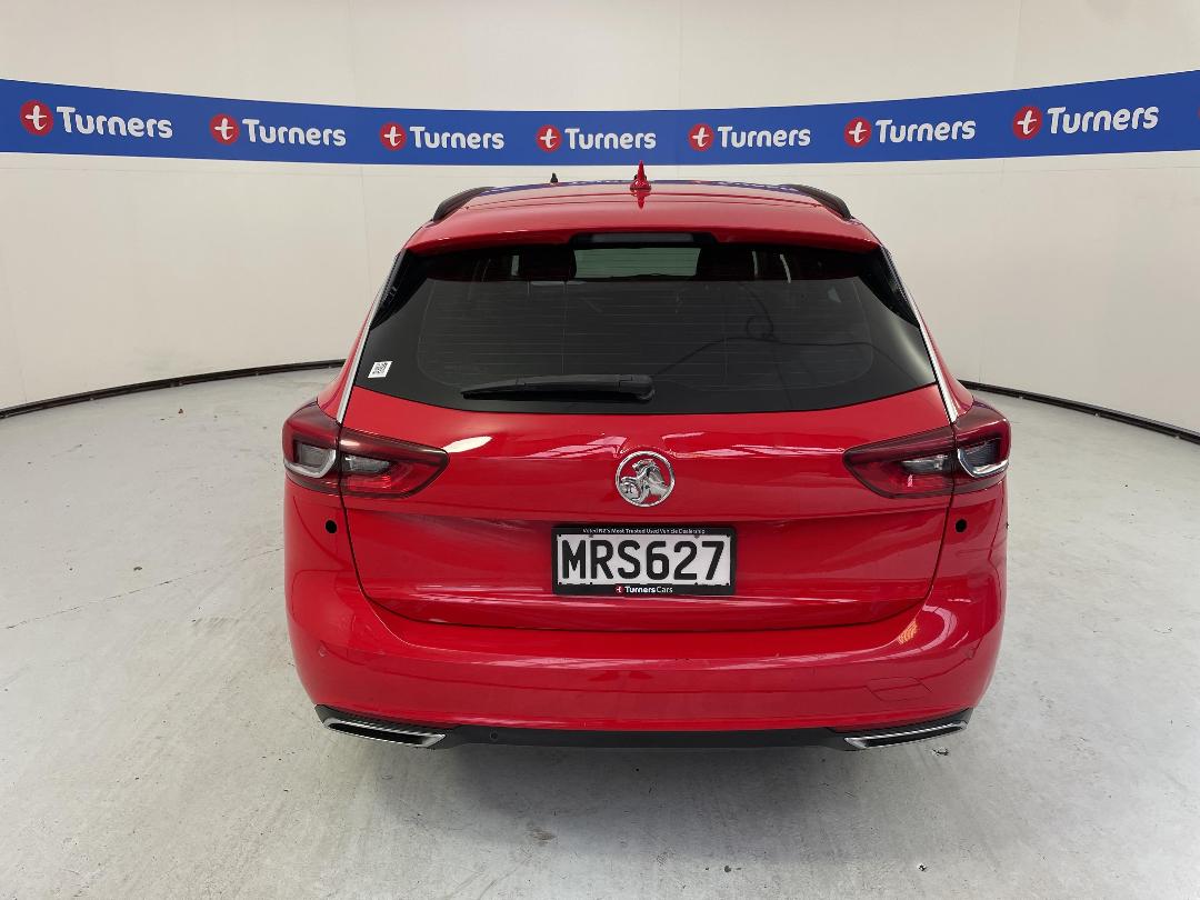 Photo '6' of Holden Commodore Photo '6' of Holden Commodore