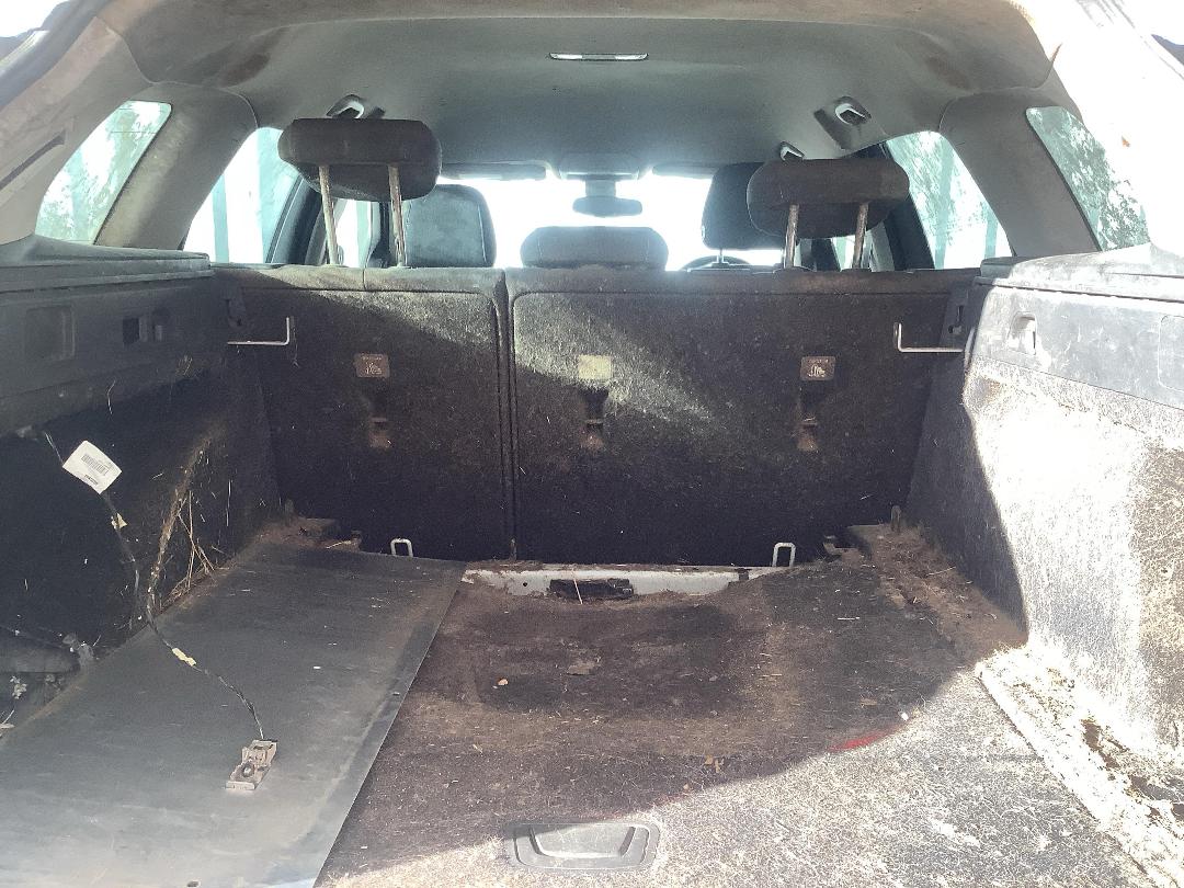 Photo '7' of Holden Commodore LT Wagon