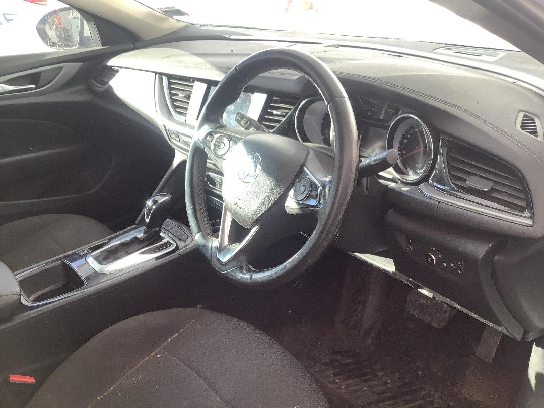 Photo '11' of Holden Commodore LT Wagon