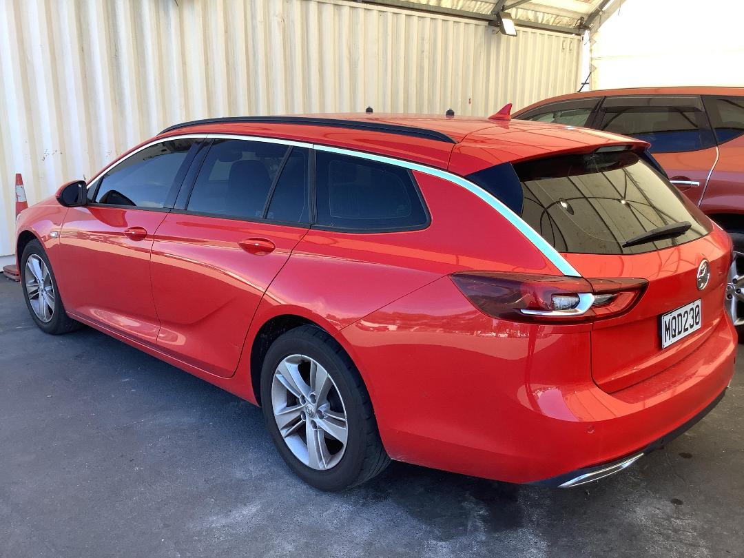 Photo '5' of Holden Commodore LT Wagon