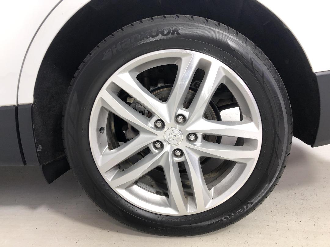 Photo '9' of Holden Equinox LTZ