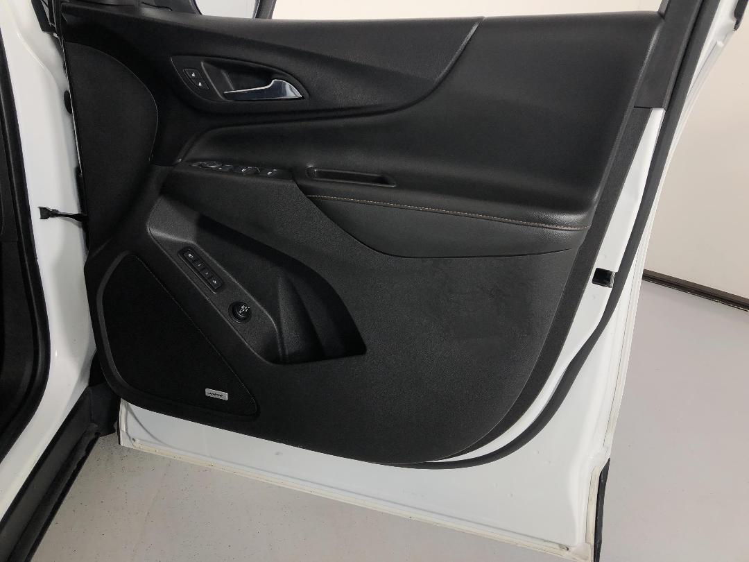 Photo '13' of Holden Equinox LTZ