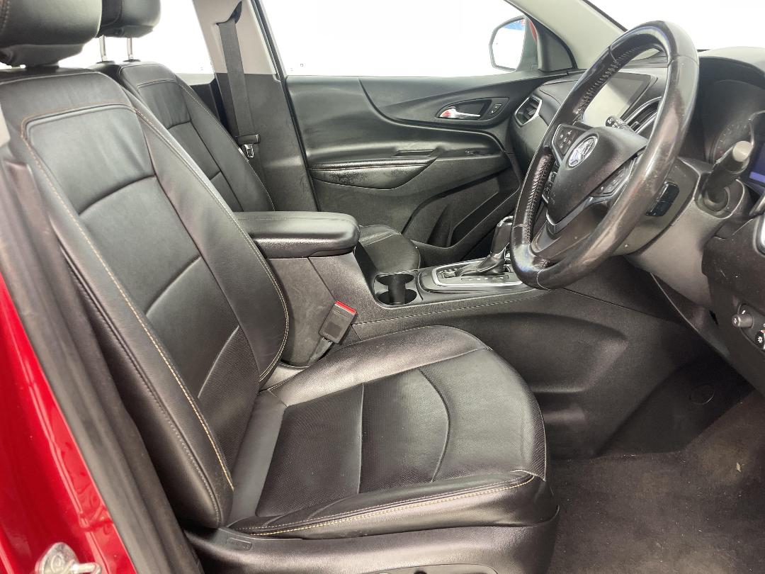 Photo '16' of Holden Equinox