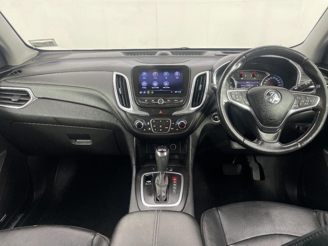 Photo '17' of Holden Equinox