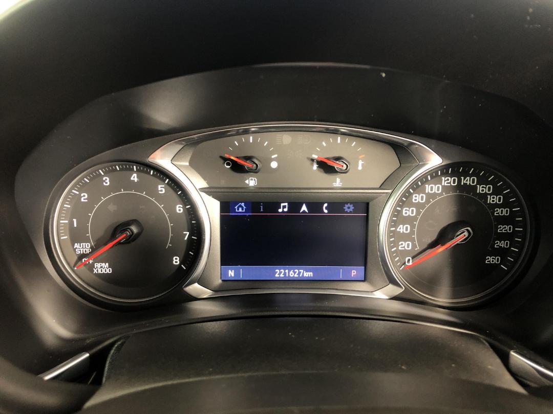 Photo '21' of Holden Equinox