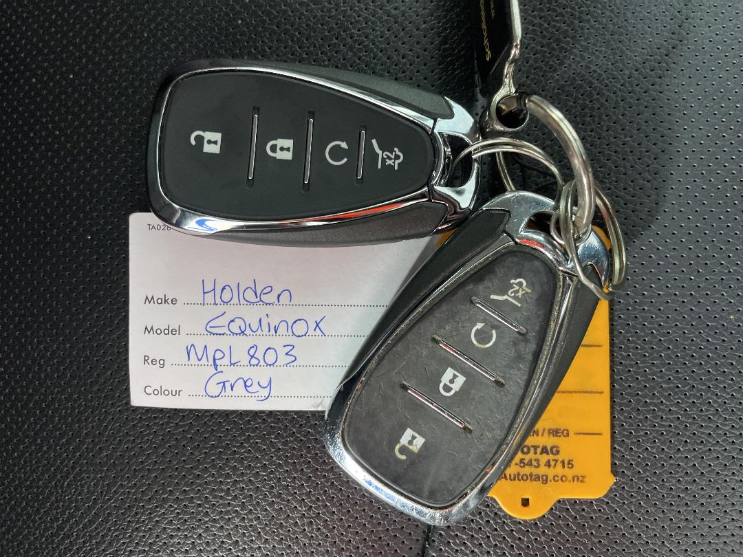 Photo '22' of Holden Equinox