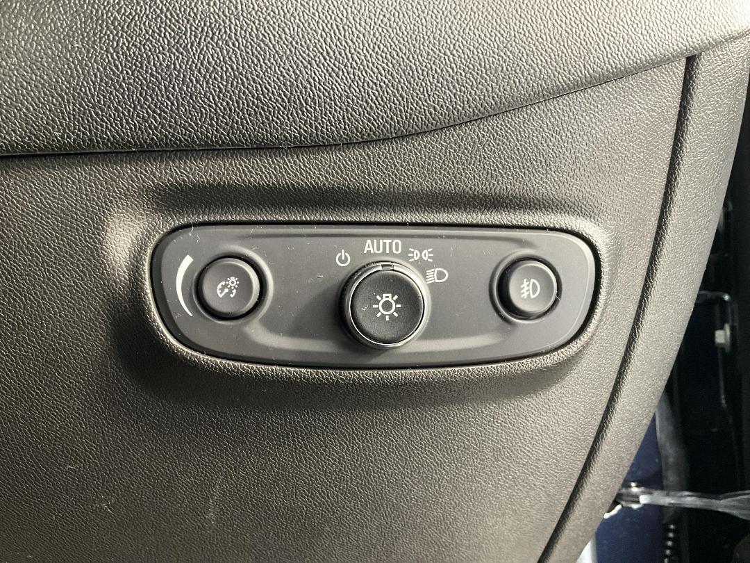 Photo '29' of Holden Equinox Photo '29' of Holden Equinox