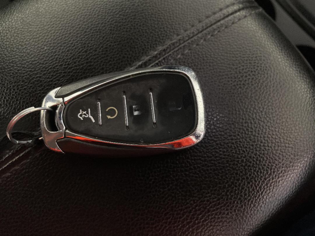 Photo '22' of Holden Equinox