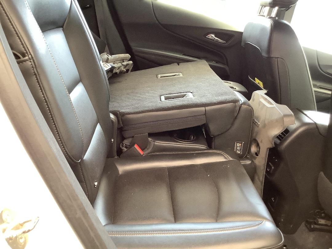 Photo '8' of Holden Equinox LTZ