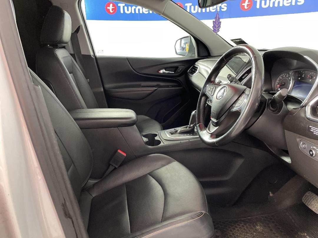 Photo '16' of Holden Equinox Photo '16' of Holden Equinox